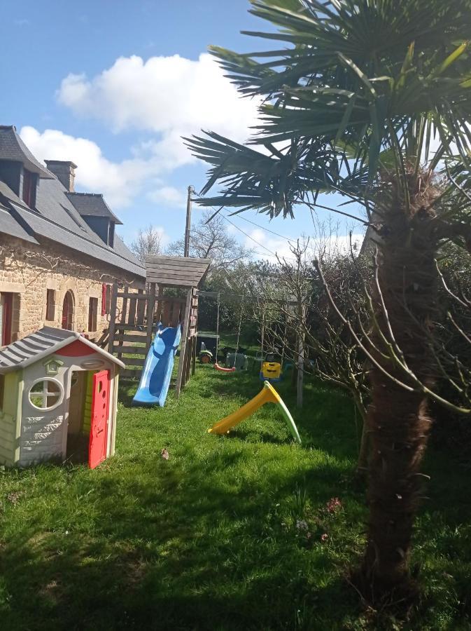 Chambres D'Hotes La Roche Saint-Hilaire-des-Landes Luaran gambar